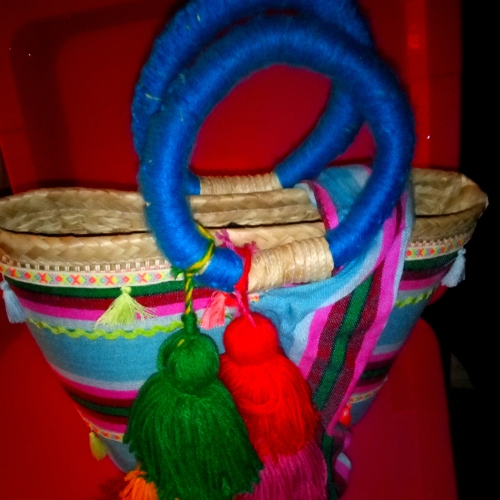 Wayuu woven purse